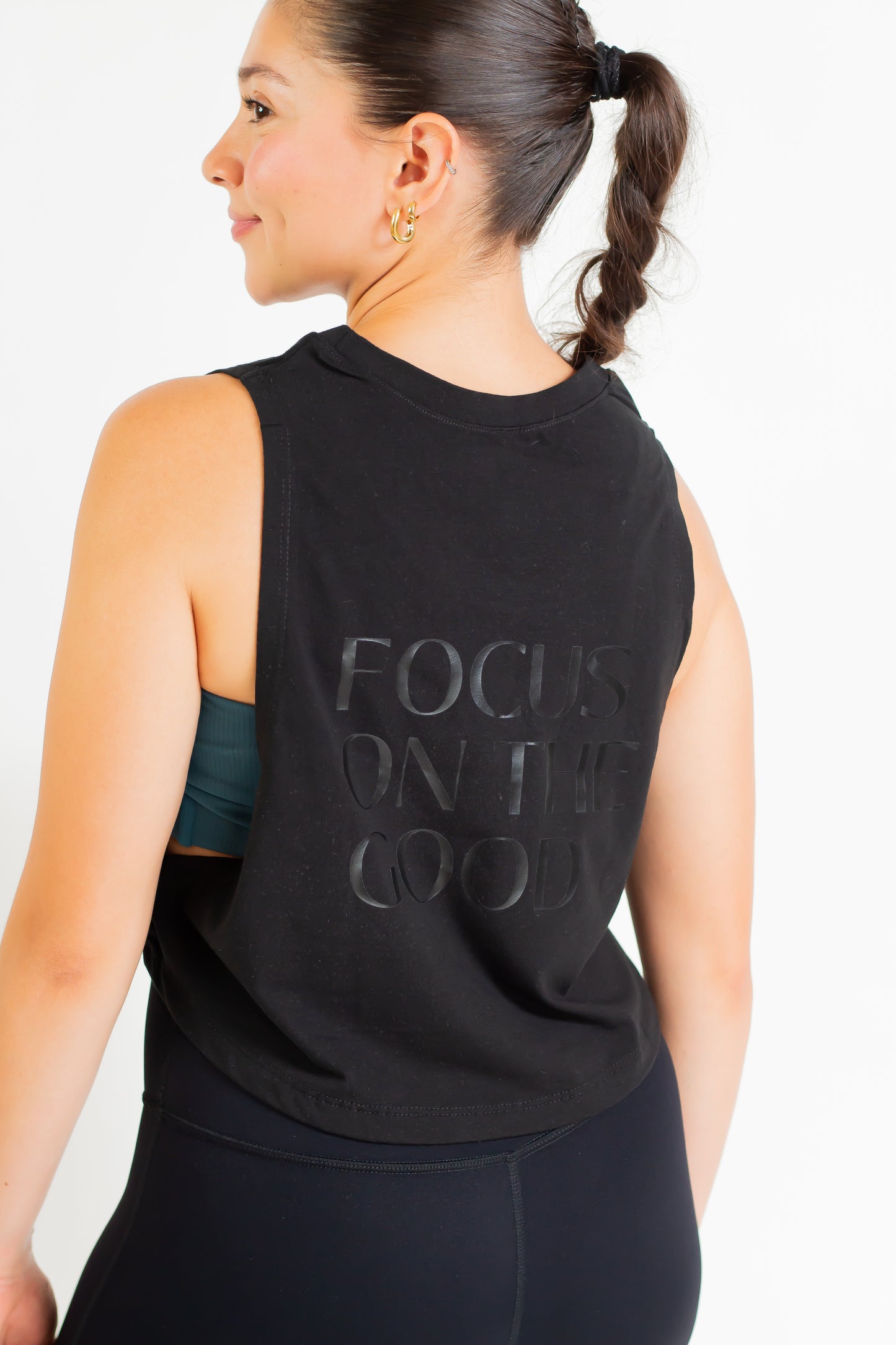 BLACK - Muscle Tee